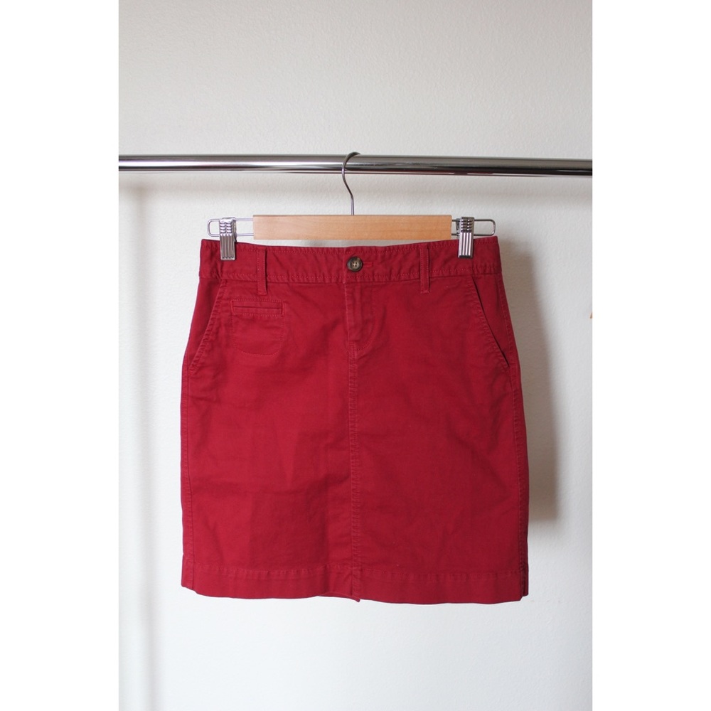 Gap Red Pencil Skit